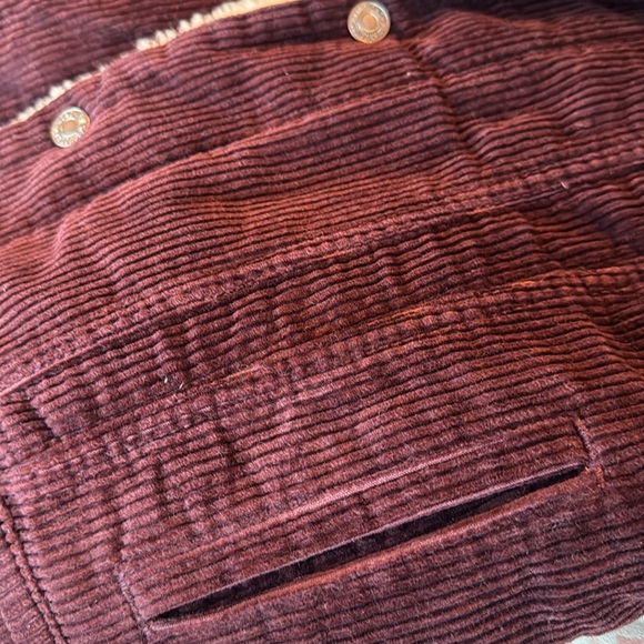 Levis Burgundy Sherpa Jacket - Picture 4 of 4